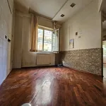 Rent 2 bedroom apartment of 80 m² in Napoli