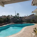 Rent 4 bedroom house in Santa Ana