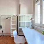 Rent 11 bedroom apartment in Lisbon