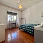 Rent 5 bedroom apartment in Lisbon