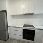 Rent 2 bedroom apartment in Melbourne