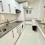 Rent 4 bedroom apartment in Madrid