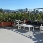 Rent 2 bedroom apartment in Mid-Wilshire