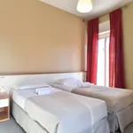 Rent a room of 190 m² in rome