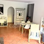 Rent 3 bedroom apartment of 83 m² in Noisy-le-Roi