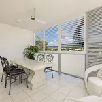 Rent 2 bedroom apartment in Trinity Beach