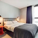 Rent 2 bedroom flat of 70 m² in Wembley