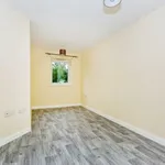 Rent 2 bedroom apartment in East Midlands