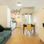 Rent 2 bedroom apartment of 50 m² in Milan