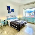 Rent a room of 85 m² in Genoa