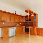 Rent 3 bedroom apartment in Cheb