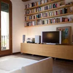 Rent 4 bedroom apartment of 130 m² in Barcelona']