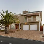 Rent 4 bedroom house of 393 m² in Strand