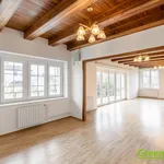 Luxusní rodinný dům se zahradou, 350 m2