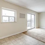 Rent 2 bedroom apartment in Windsor, ON