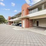 Rent 1 bedroom apartment in Redcliffe