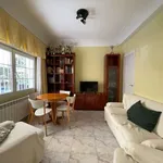 Rent a room of 120 m² in madrid