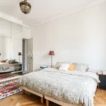 Rent 3 bedroom apartment of 144 m² in Paris