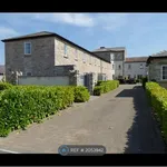 Rent 2 bedroom flat in Wales