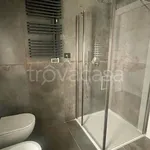 Rent 5 bedroom apartment of 147 m² in Genova