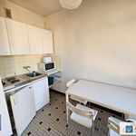 Appartement de 34 m² avec 1 chambre(s) en location à Poitiers