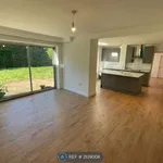 Rent 5 bedroom house in West Midlands