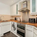 Flat to rent in Grange House, York YO30