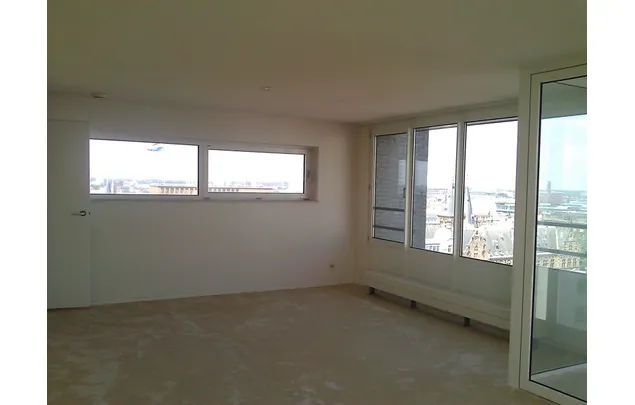 Huur 3 slaapkamer appartement van 80 m² in Den Haag