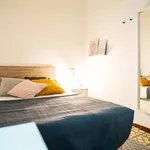 Rent a room of 110 m² in Barcelona