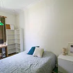 Rent 4 bedroom apartment in Lisbon