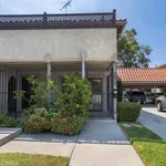 Rent 2 bedroom apartment of 95 m² in sherman oaks