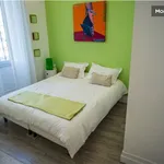 Appartement de 120 m² avec 4 chambre(s) en location à Cannes