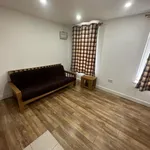 Rent 1 bedroom flat of 49 m² in Cardiff