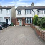 Rent 4 bedroom house in Essex