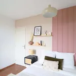 Louez une chambre de 78 m² à Lille