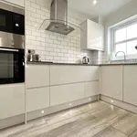 Rent 2 bedroom flat in South West England