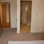 Rent 2 bedroom flat in West Midlands