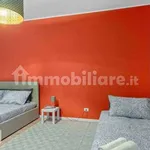 Rent 3 bedroom apartment of 60 m² in Milan