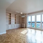 Alquilo 1 dormitorio casa de 181 m² en Madrid