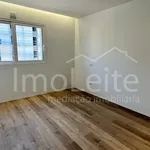 Rent 3 bedroom apartment of 160 m² in Porto