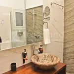 Rent 2 bedroom apartment of 80 m² in Athens