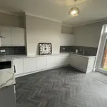 Rent 4 bedroom flat in North West England