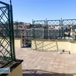 Rent 6 bedroom apartment of 302 m² in Rome