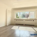 Maison de 390 m² avec 4 chambre(s) en location à Edegem