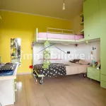 Rent 5 bedroom apartment of 200 m² in Arezzo