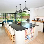 Rent 5 bedroom house in East Of England