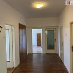 Pronajměte si 4 ložnic/e byt o rozloze 107 m² v Luhačovice