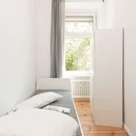 Rent a room of 146 m² in Berlin