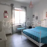 Rent 2 bedroom apartment of 54 m² in Milano