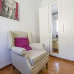 Rent a room of 70 m² in valencia